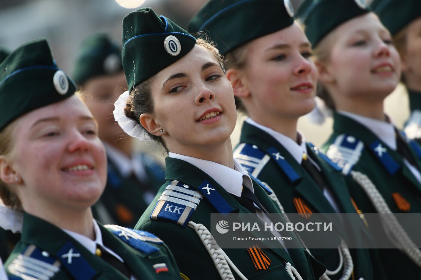 Парад Победы в городах России