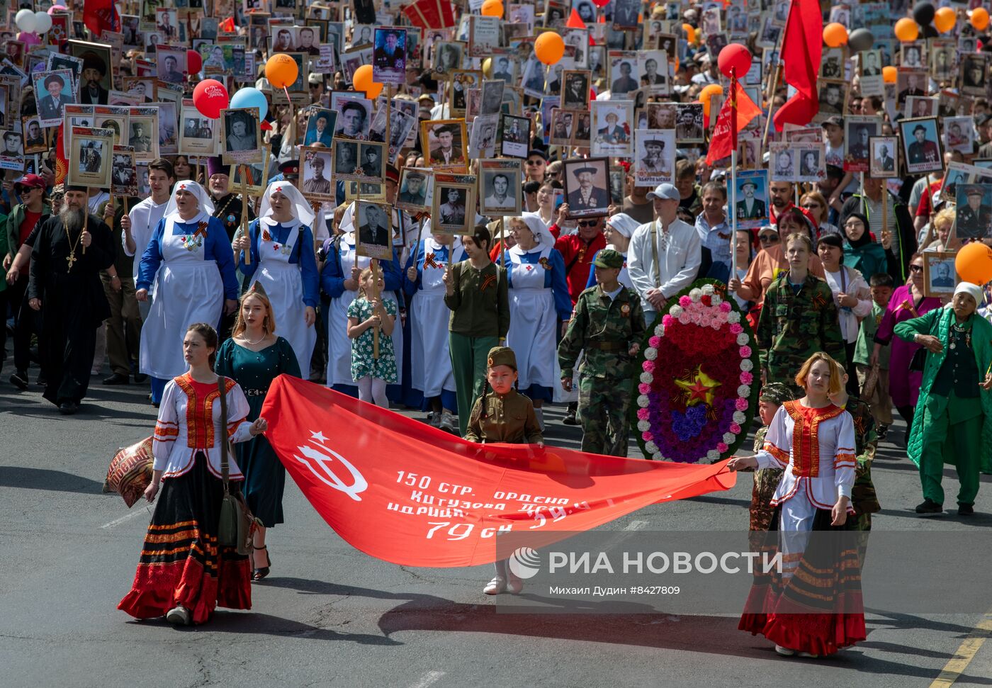 Акция "Бессмертный полк" в странах ближнего зарубежья