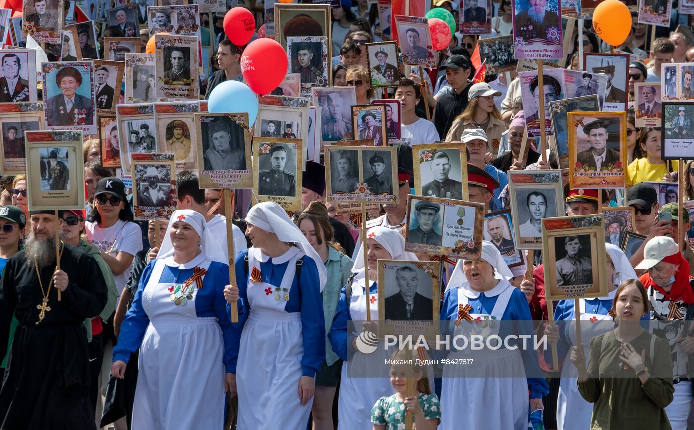 Акция "Бессмертный полк" в странах ближнего зарубежья