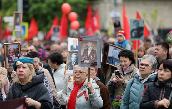 Акция "Бессмертный полк" в странах ближнего зарубежья