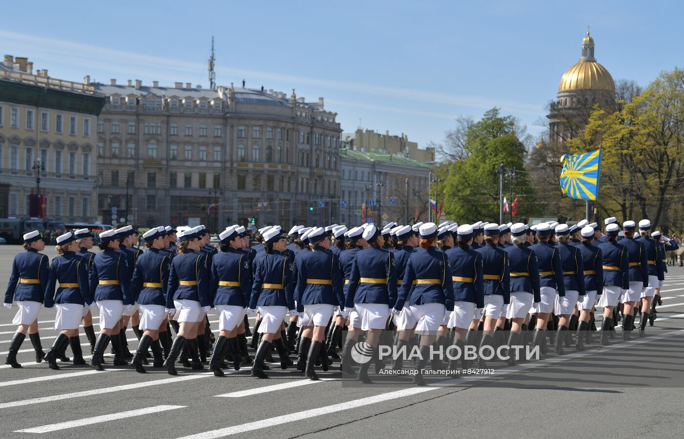 Парад Победы в городах России