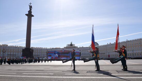 Парад Победы в городах России