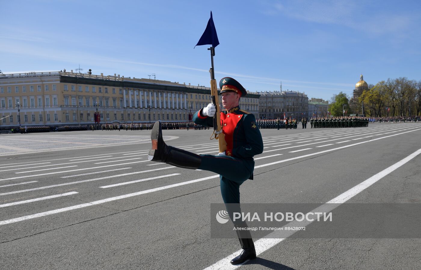 Парад Победы в городах России