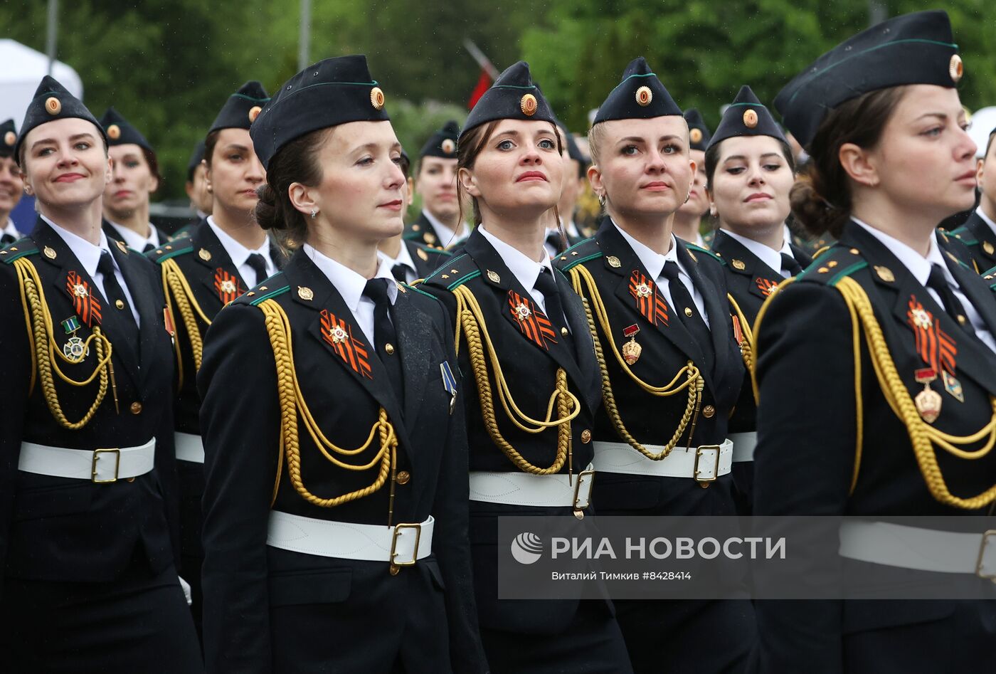 Парад Победы в городах России