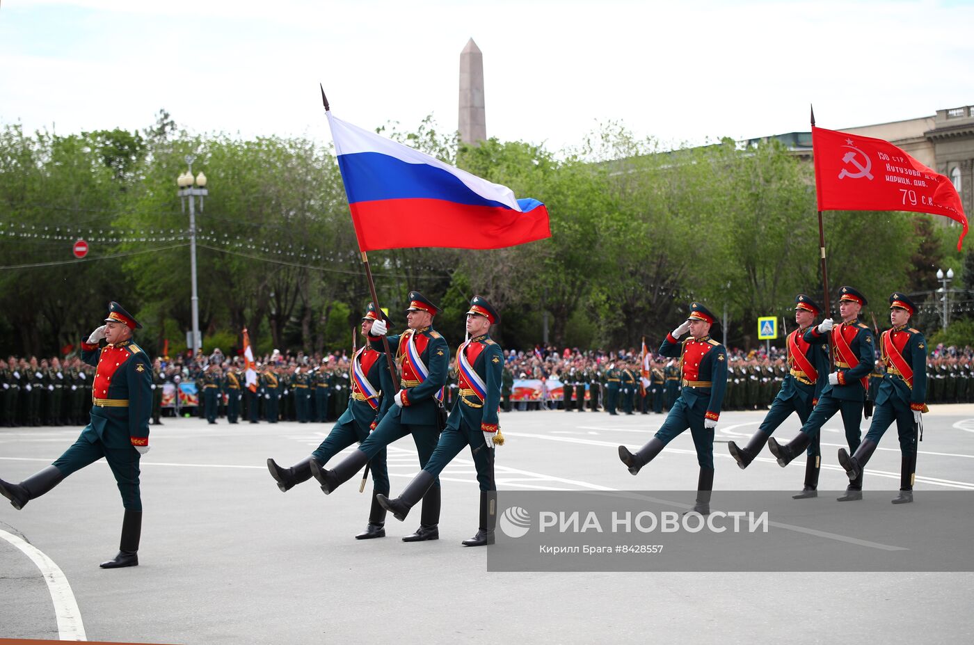 Парад Победы в городах России