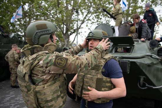 Празднование Дня Победы в городах России