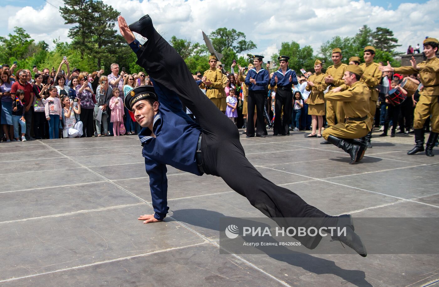 Празднование Дня Победы в странах ближнего зарубежья