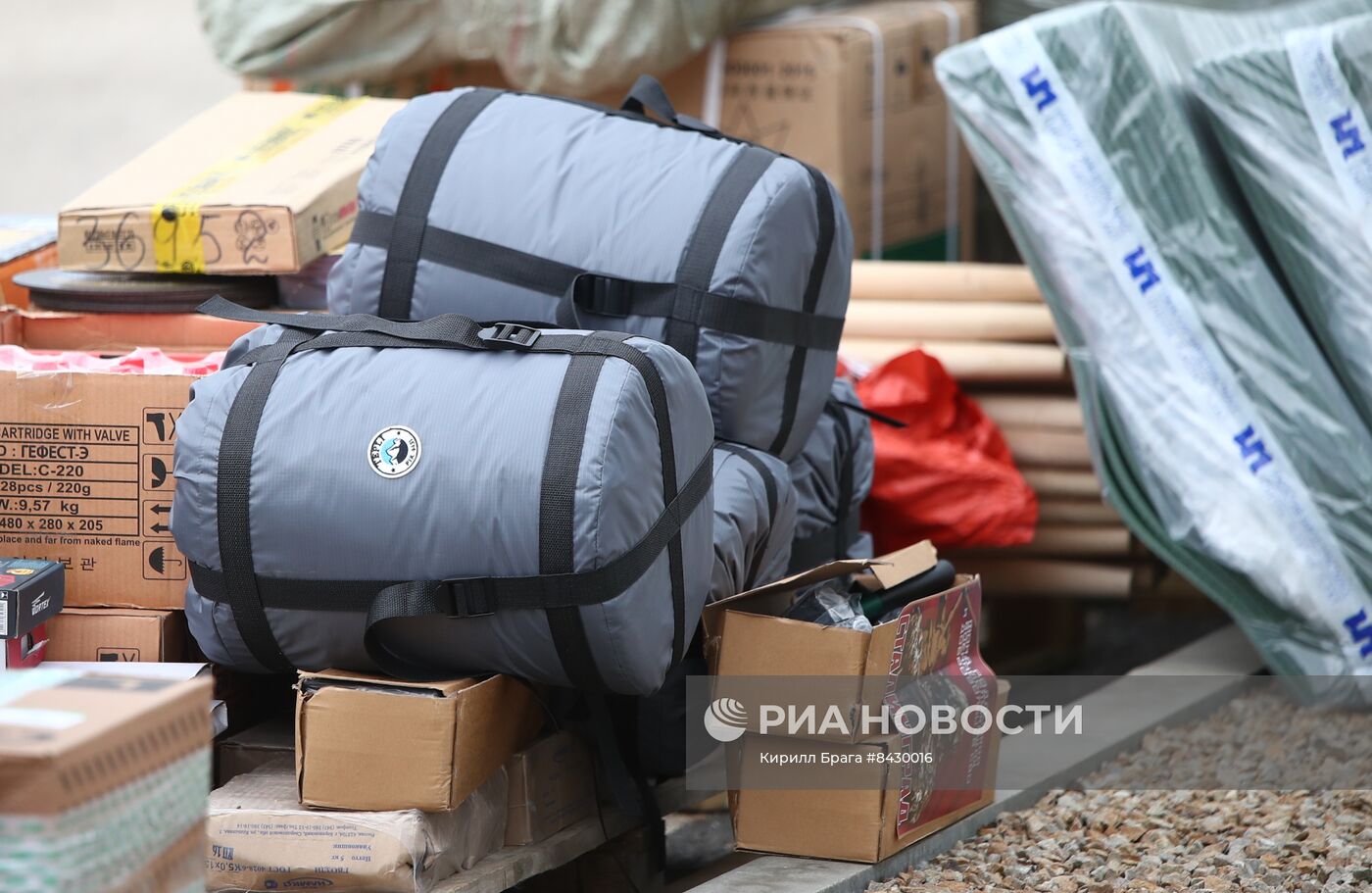 Отправка из Волгограда спецснаряжения для участников СВО