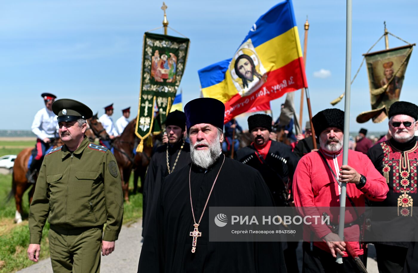 Фестиваль казачьей обрядовой культуры "Шермиции" в Ростовской области