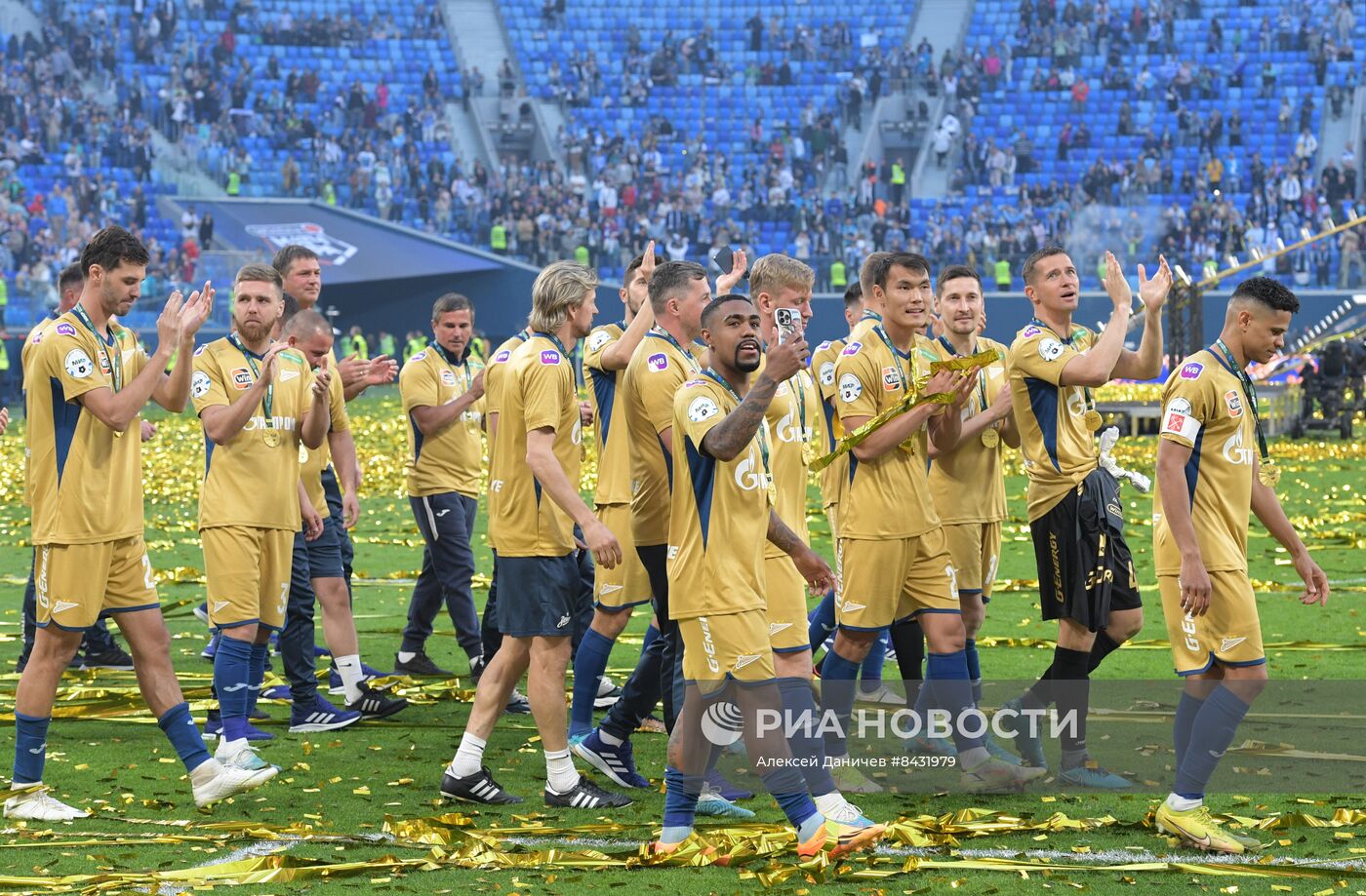 Чествование ФК "Зенит" - чемпиона России по футболу