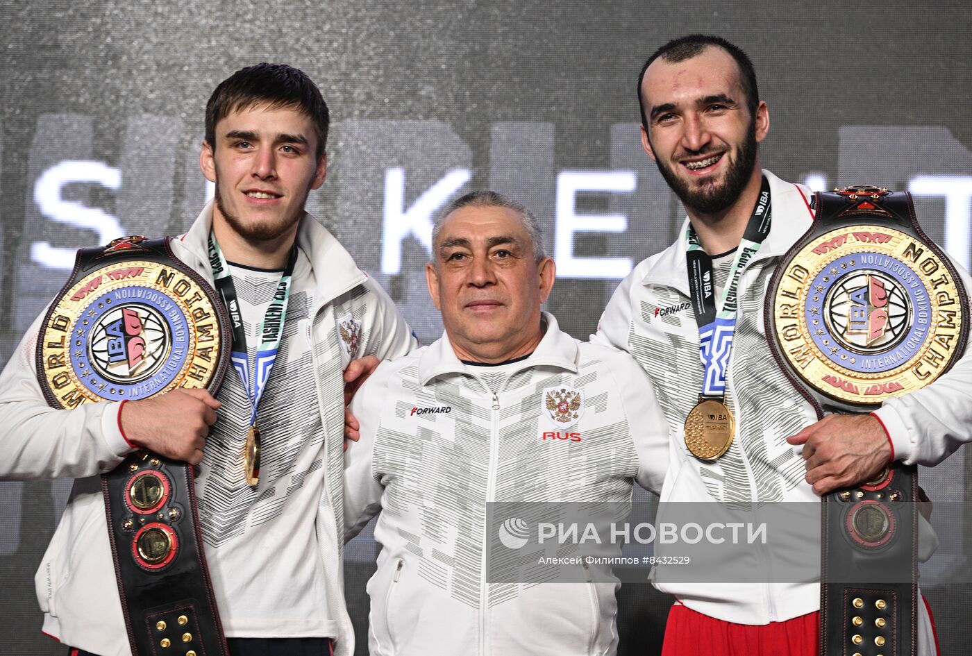 Бокс. Чемпионат мира. Мужчины. Финалы