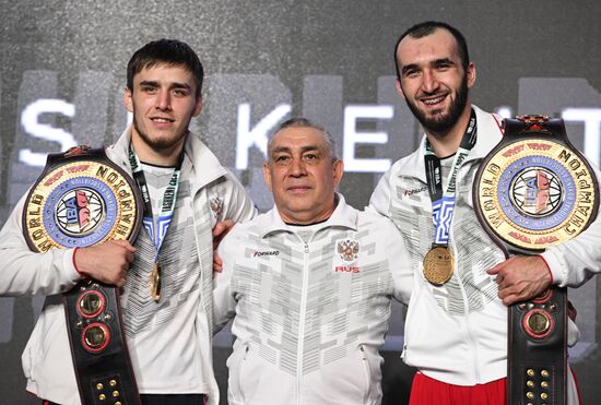 Бокс. Чемпионат мира. Мужчины. Финалы