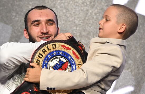 Бокс. Чемпионат мира. Мужчины. Финалы