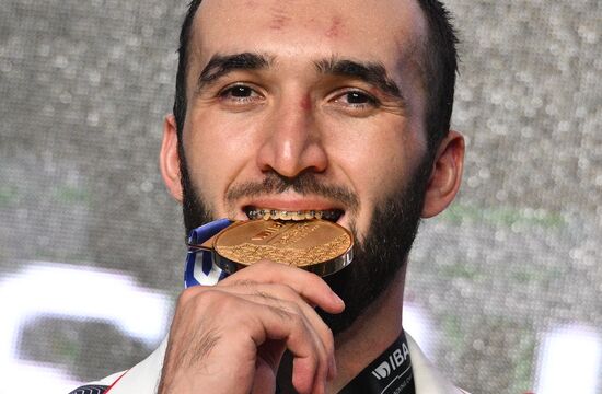 Бокс. Чемпионат мира. Мужчины. Финалы