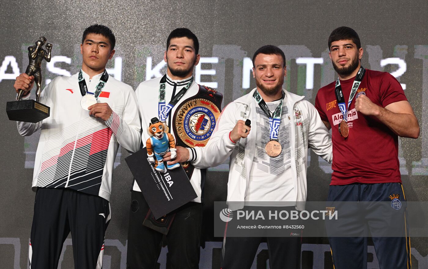 Бокс. Чемпионат мира. Мужчины. Финалы