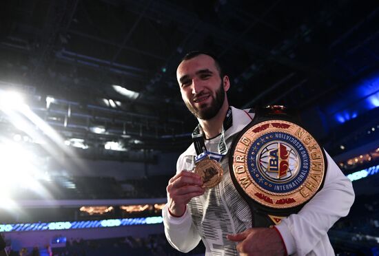 Бокс. Чемпионат мира. Мужчины. Финалы