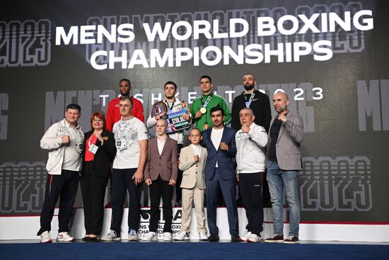 Бокс. Чемпионат мира. Мужчины. Финалы