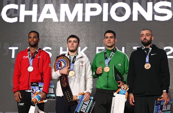 Бокс. Чемпионат мира. Мужчины. Финалы