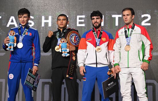 Бокс. Чемпионат мира. Мужчины. Финалы