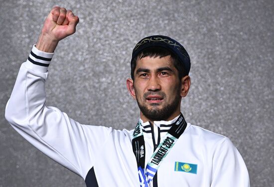 Бокс. Чемпионат мира. Мужчины. Финалы