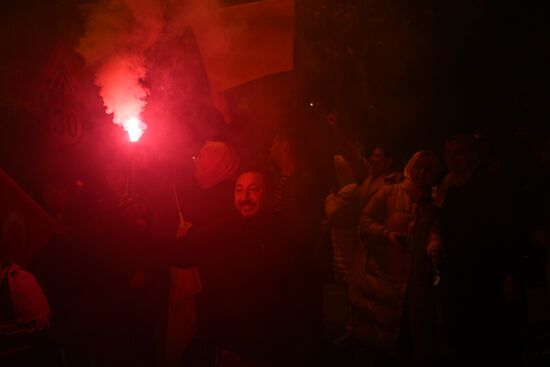 Торжественный митинг сторонников Эрдогана в Стамбуле