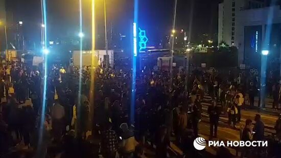 Сторонники Кылычдароглу собираются около штаба его партии