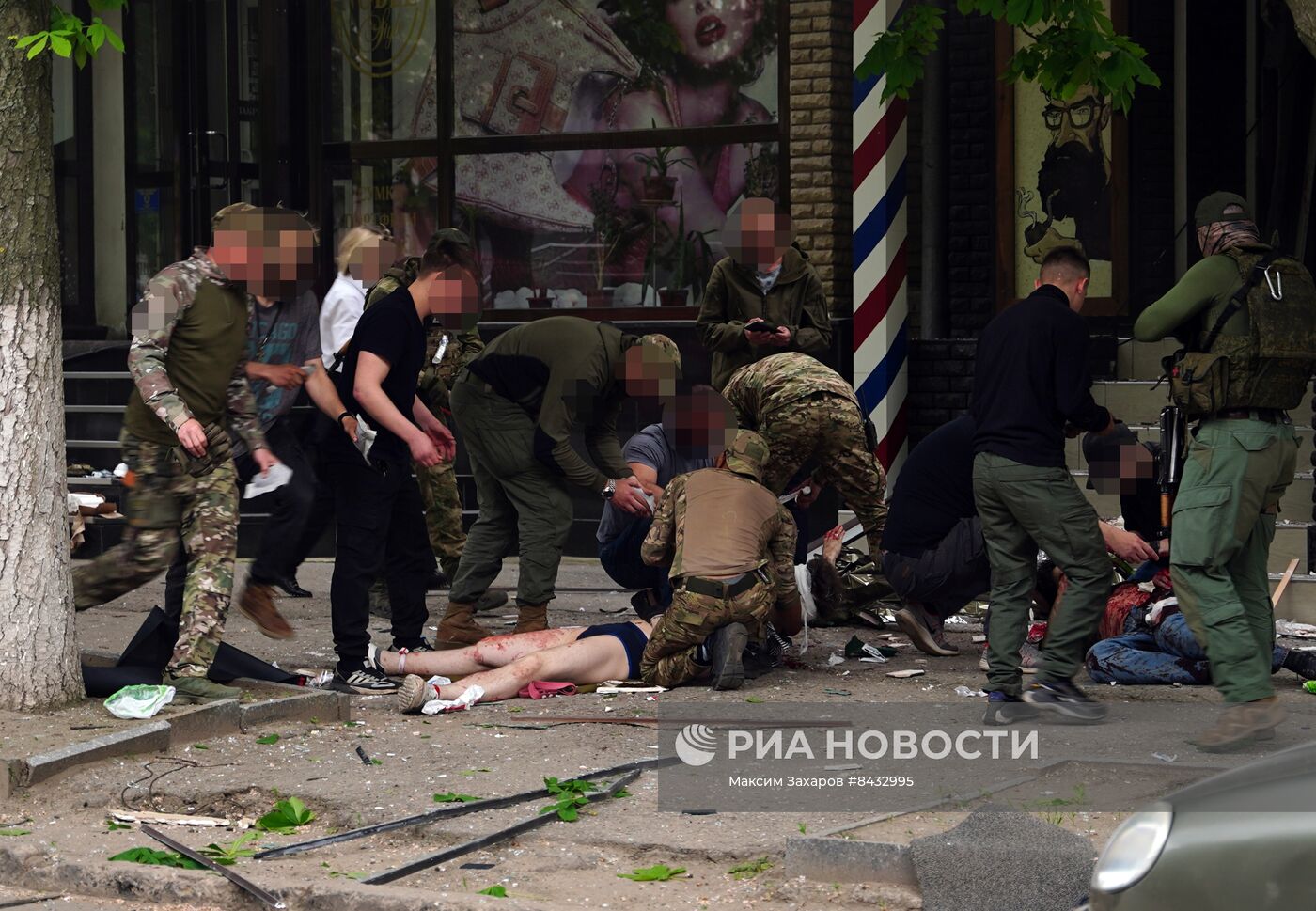 В Луганске произошел взрыв в барбершопе