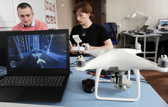 Обучение студентов управлению БПЛА в Тамбове
