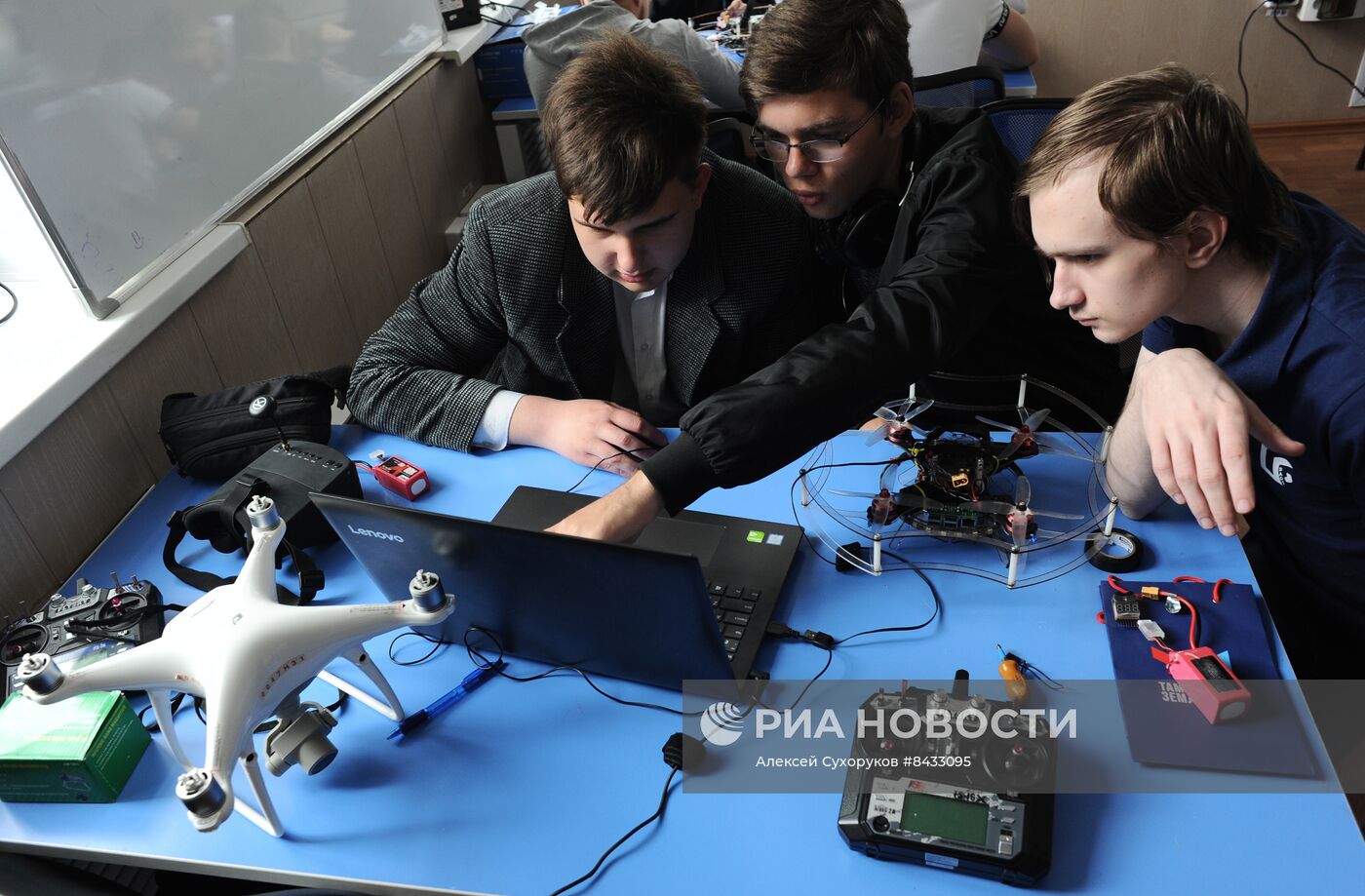 Обучение студентов управлению БПЛА в Тамбове