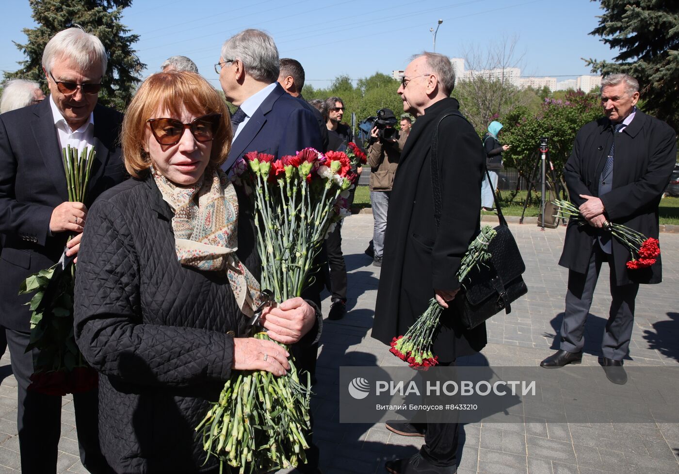 Прощание с президентом Национальной ассоциации телерадиовещателей Э. Сагалаевым 