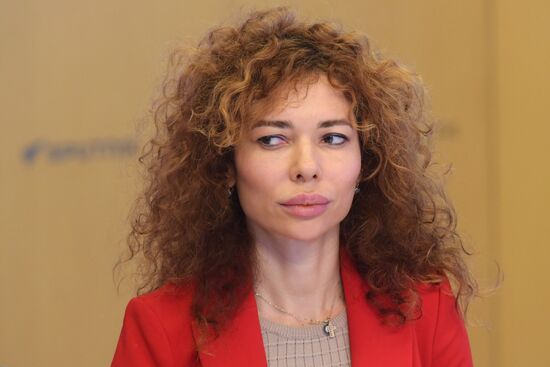 Презентация сборника "ПоэZия русского лета"