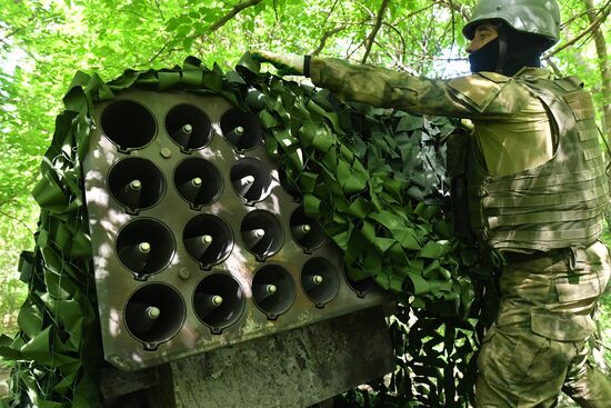 Боевая работа расчетов РСЗО "Торнадо-Г" 1-й гвардейской танковой армии ЗВО в ЛНР