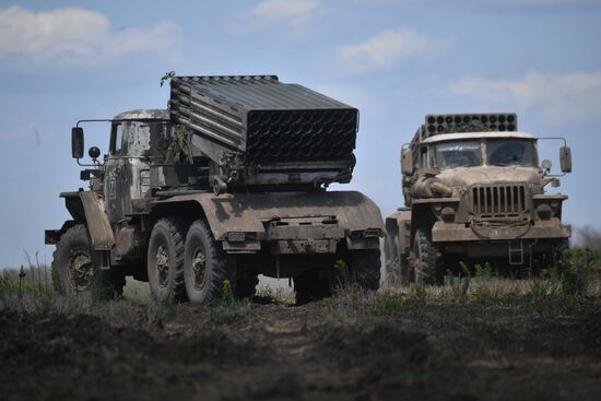 Боевая работа расчетов РСЗО "Торнадо-Г" 1-й гвардейской танковой армии ЗВО в ЛНР