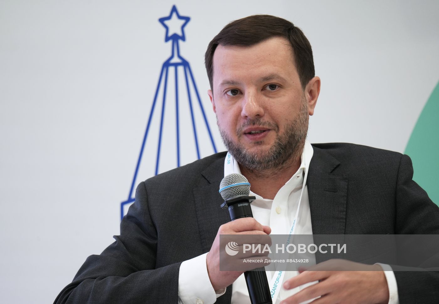 KAZANFORUM 2023. Развитие молодежного предпринимательства в России и странах ОИС: проблемы и пути их решения