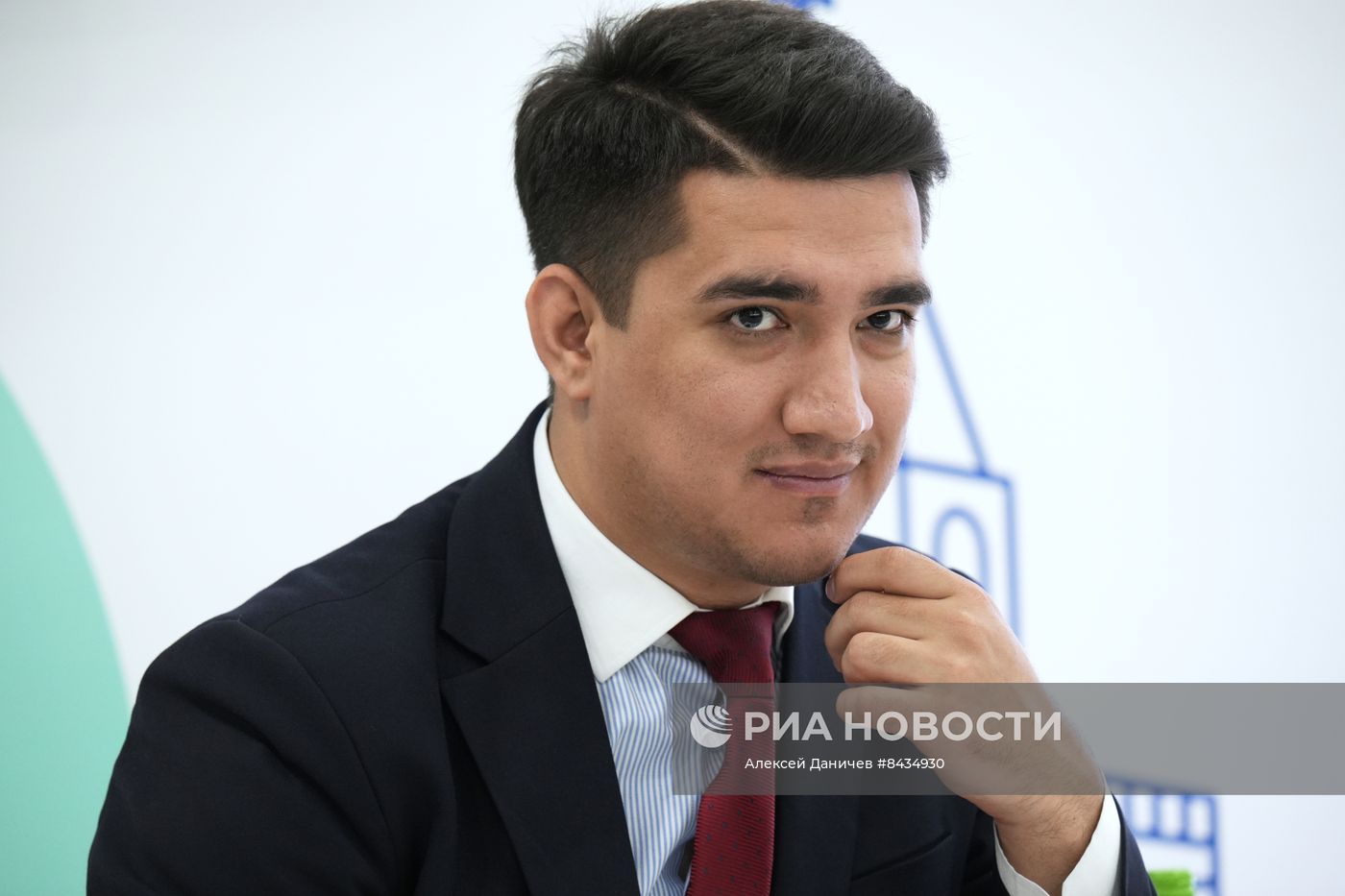 KAZANFORUM 2023. Развитие молодежного предпринимательства в России и странах ОИС: проблемы и пути их решения
