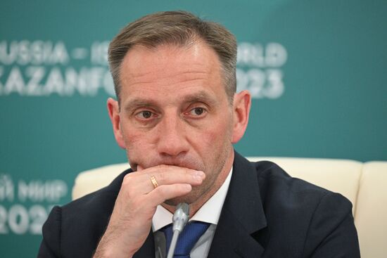 KAZANFORUM 2023. Пресс-конференция по итогам панельной сессии торгово-промышленных палат стран ОИС "Слаженное взаимодействие и осмысление будущего"