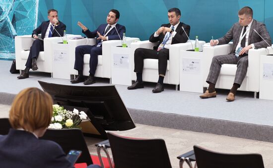 KAZANFORUM 2023. Заседание экспертной площадки НААИР. Глобал