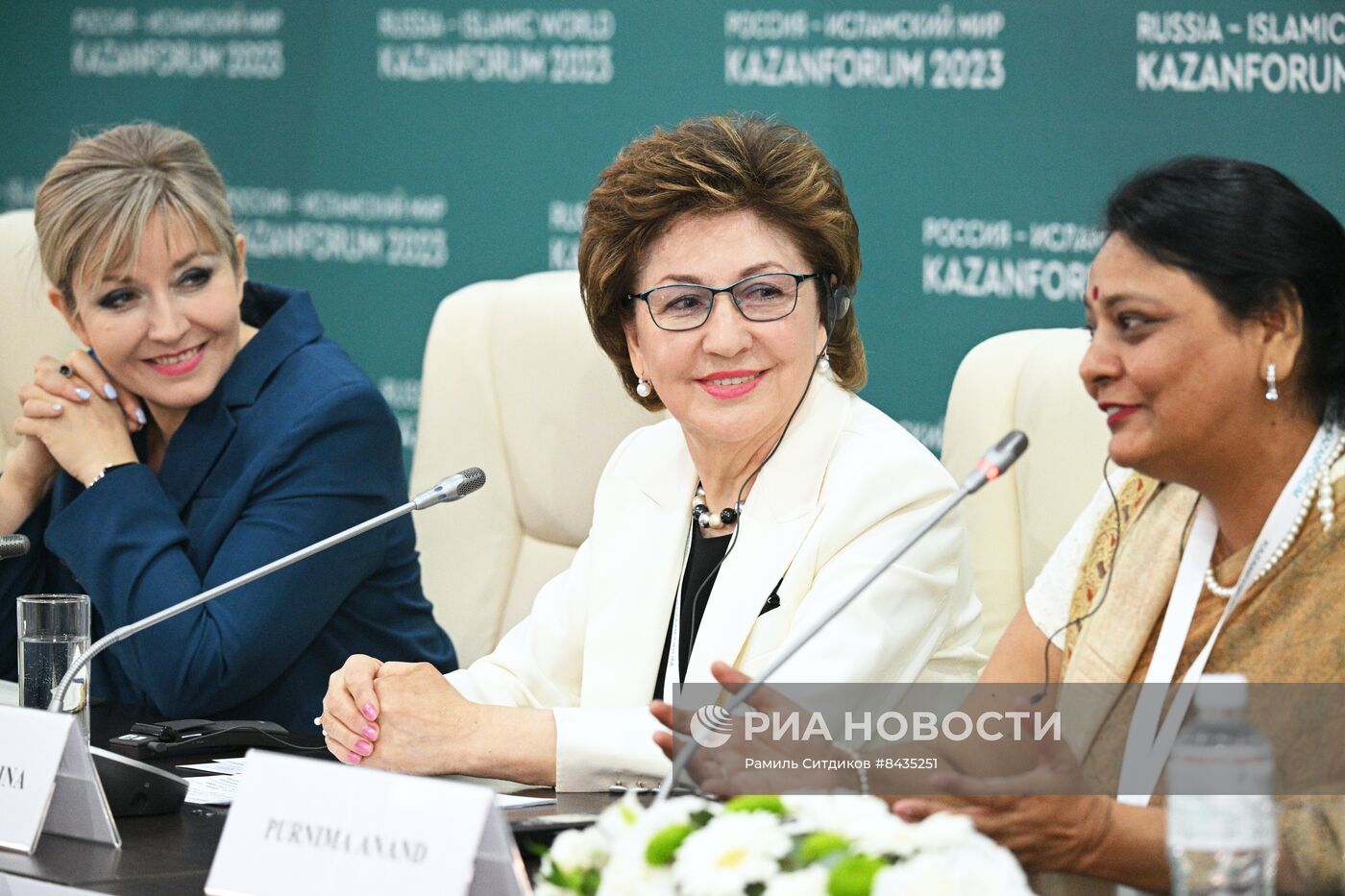 KAZANFORUM 2023. Пресс-конференция "Женская энергия: во имя добра и благополучия"