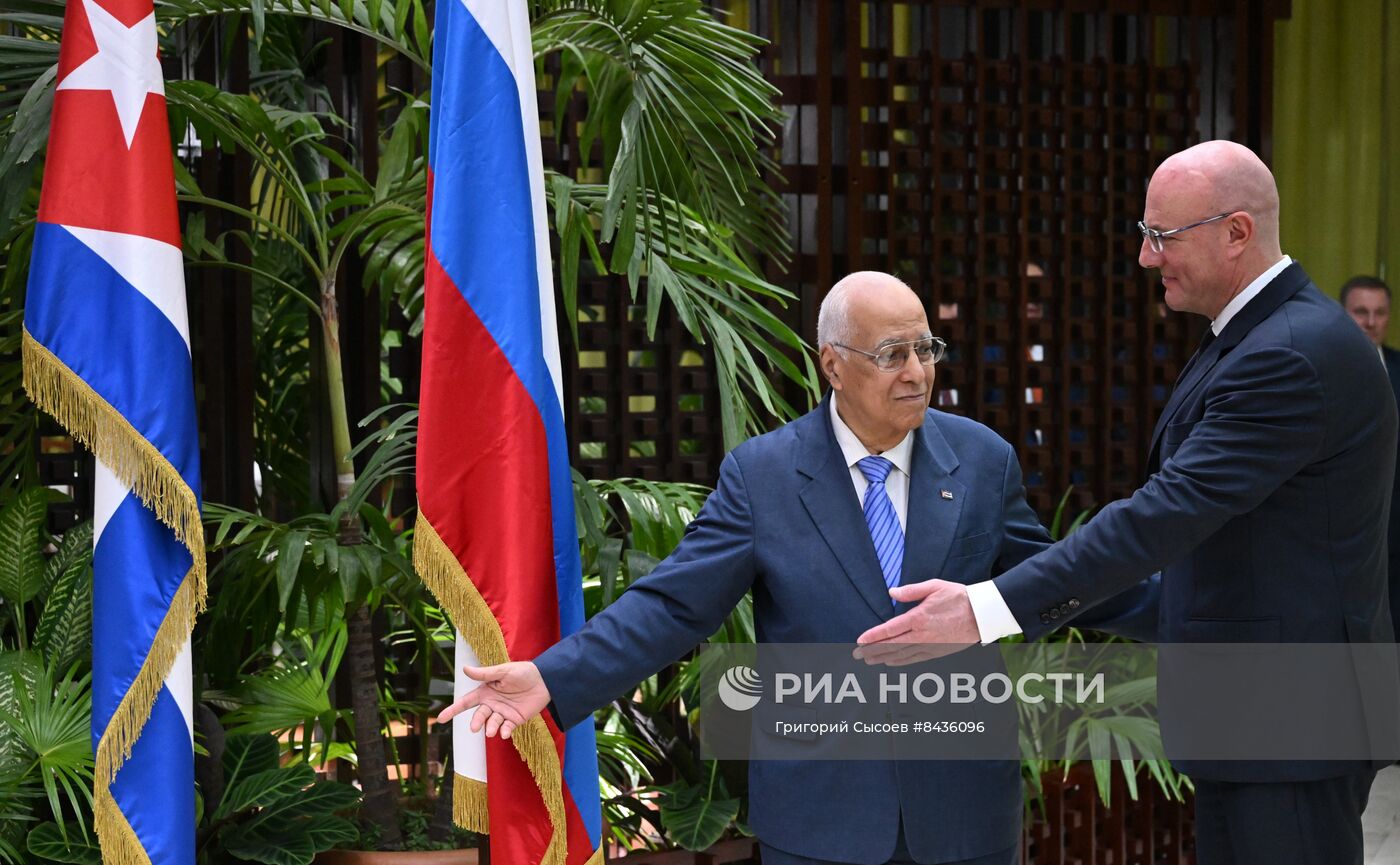 Рабочий визит вице-премьера РФ Д. Чернышенко на Кубу