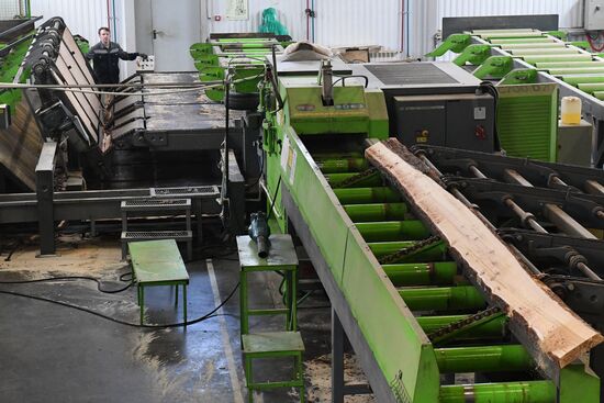 Предприятие лесозаготовки "Центр Сибири" в Красноярском крае