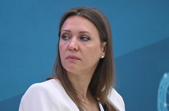 Генеральный директор АО "Национальный НПФ" Ирина Акопджанова на сессии "Финансовые технологии в исламских финансах , тренды и особенности" в рамках XIV Международного экономического форума "Россия - Исламский мир: KazanForum". Фото могут быть использованы на условиях, указанных в разделе медиабанка, посвященном Форуму. Место: Россия, Республика Татарстан, Казань. Автор: Кирилл Каллиников/АНО "Дирекция спортивных и социальных проектов". KAZANFORUM 2023. Финансовые технологии в исламских финансах, тренды и особенности
