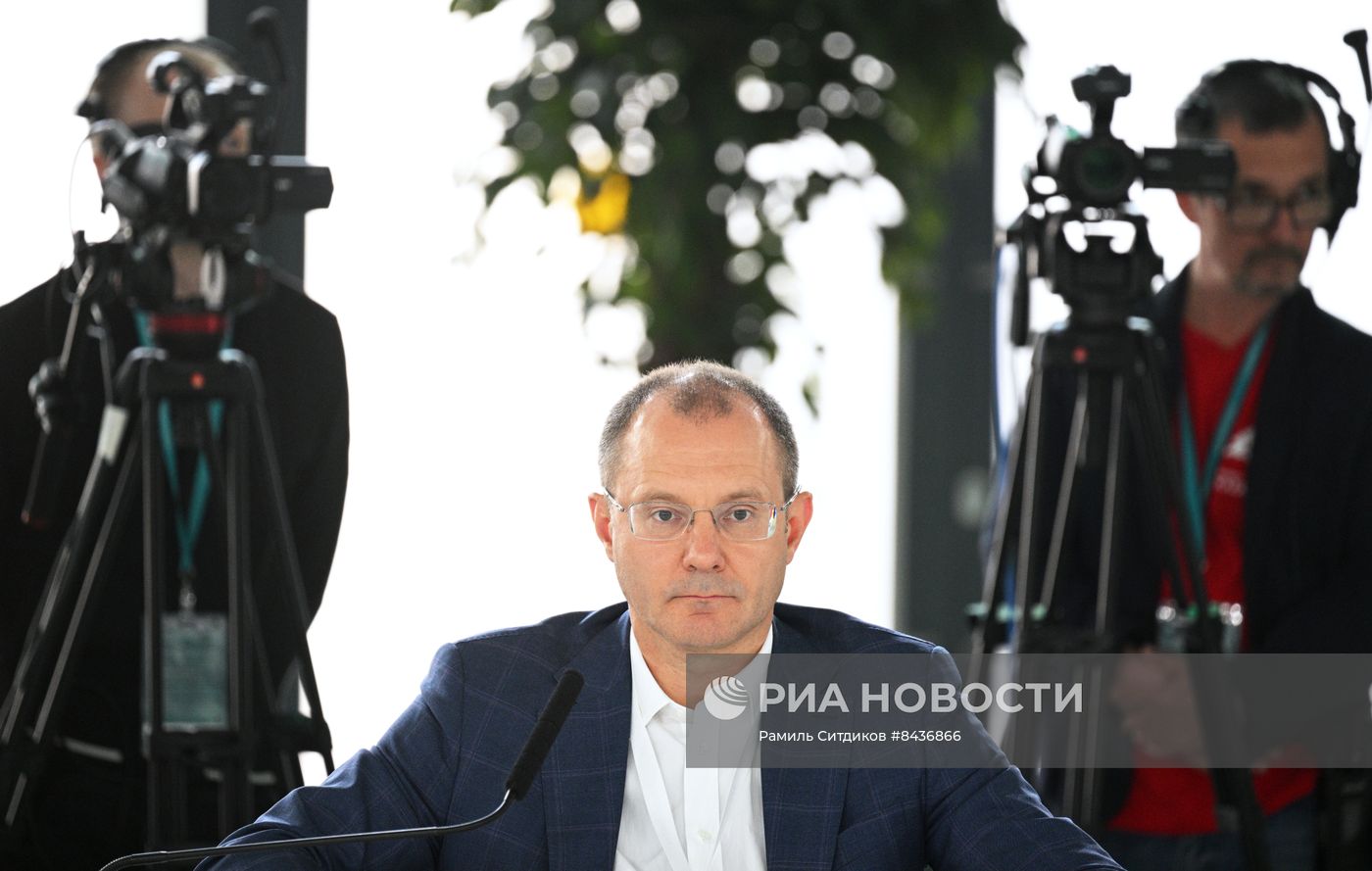 KAZANFORUM 2023. Ломая стереотипы: Российская экономика в санкционной реальности