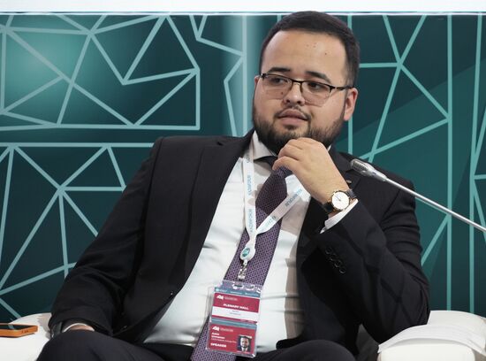 KAZANFORUM 2023. Нефтегазохимический сектор как основа взаимовыгодной кооперации в сфере промышленности России и стран организации исламского сотрудничества