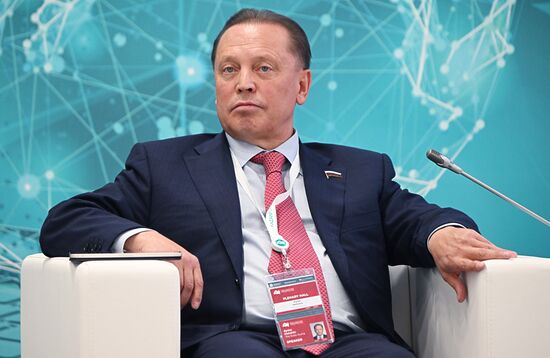 KAZANFORUM 2023. HEALTHNET-цифровизация здравоохранения. Медицина будущего