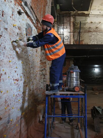 Реставрация театра Олега Табакова