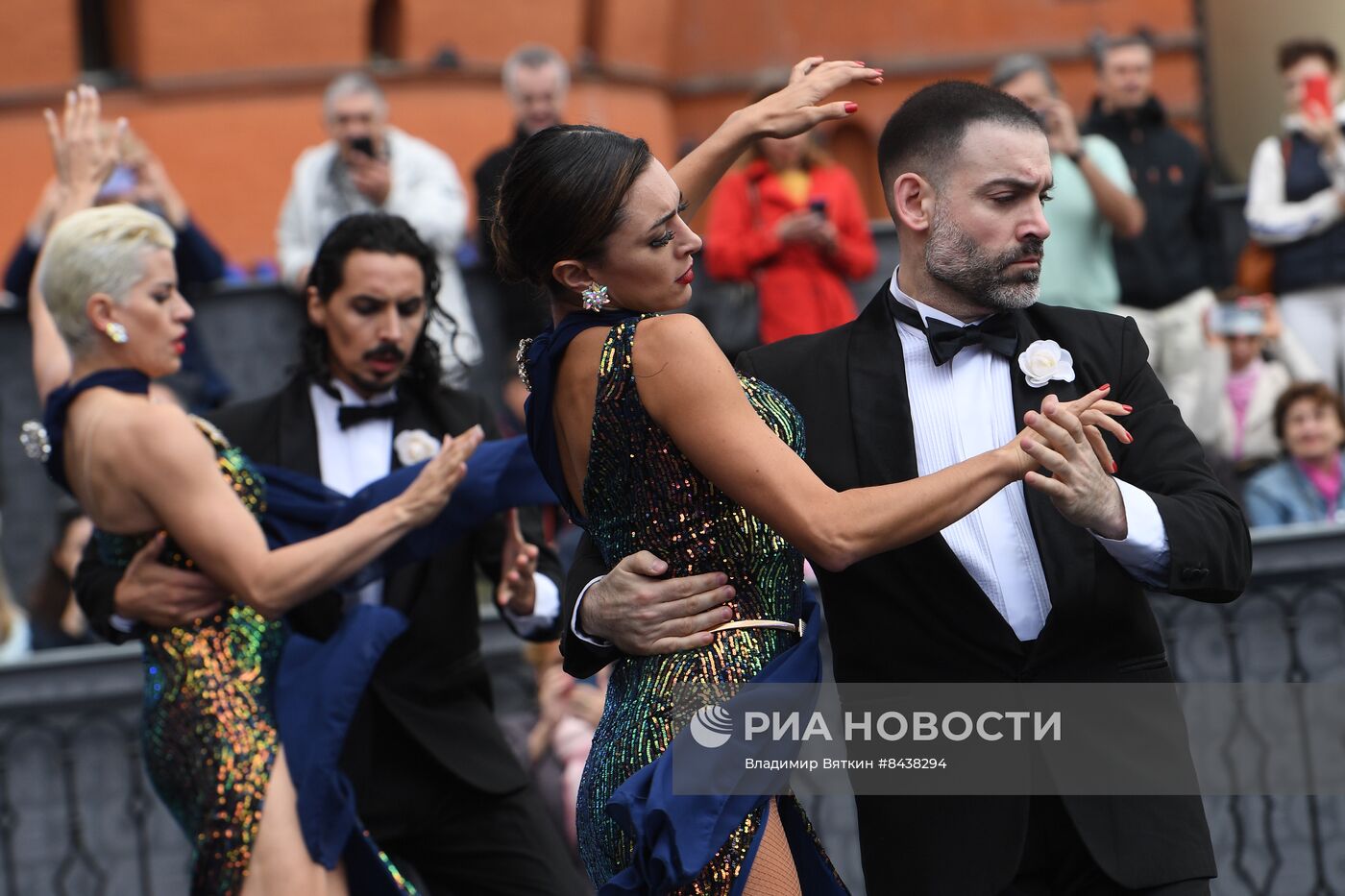 Открытие программы "Чеховский фестиваль на улицах Москвы"