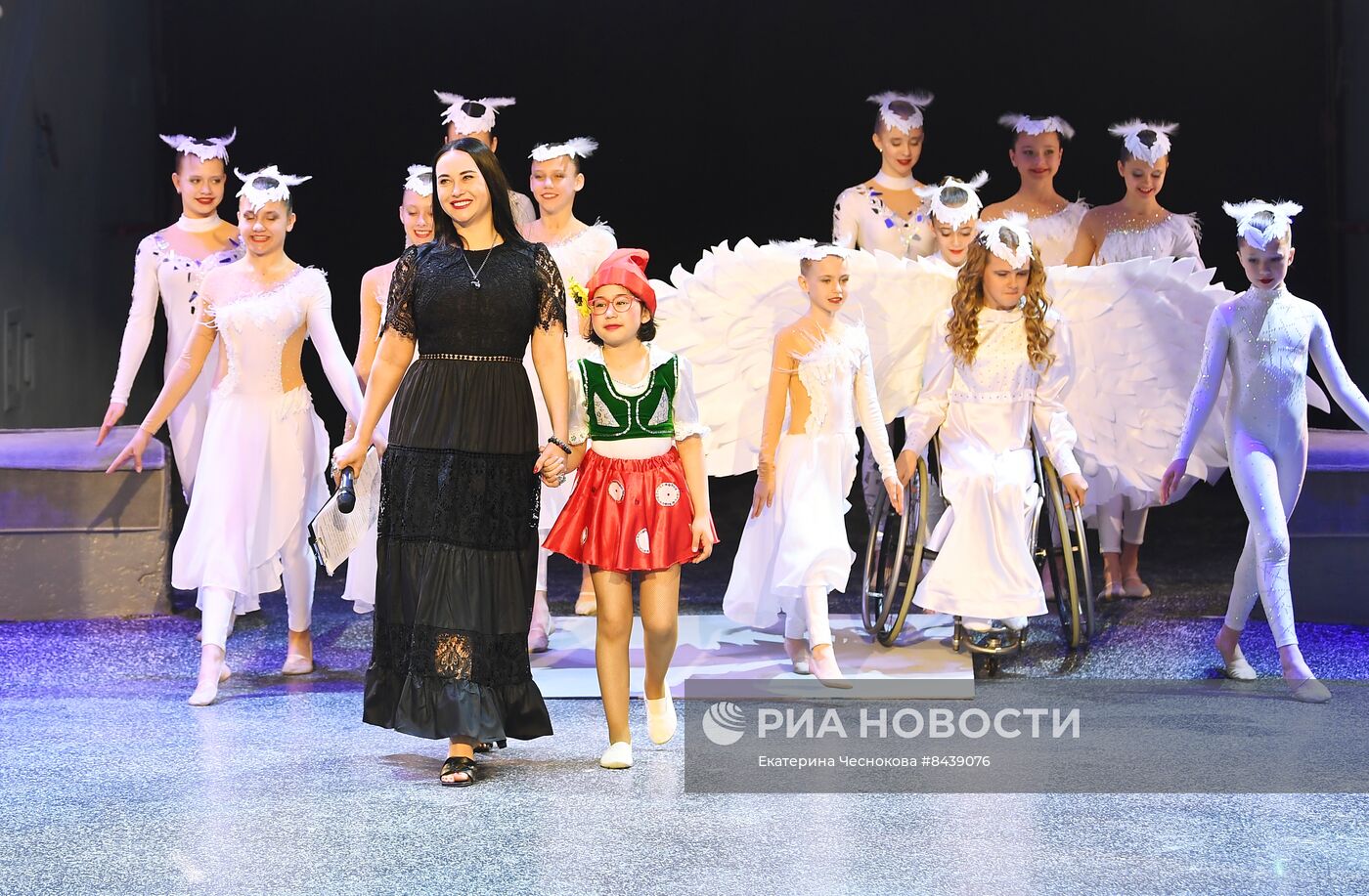 Инклюзивный цирковой фестиваль "Обыкновенное чудо - необыкновенных детей"