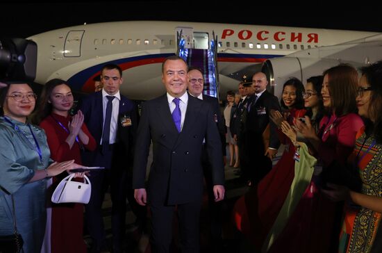 Рабочий визит зампреда Совбеза РФ Д. Медведева во Вьетнам