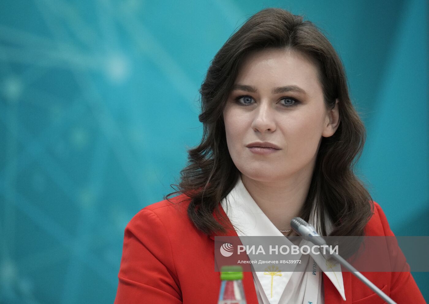 KAZANFORUM 2023. Роль молодых специалистов в системе международных отношений, роль институтов в развитии глобальных процессов 