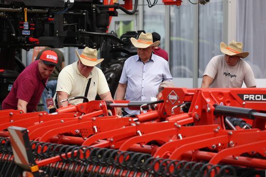 Агропромышленная выставка "Золотая Нива" в Краснодарском крае